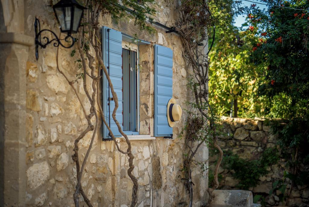 Bratis Holiday Home Kallithea  외부 사진