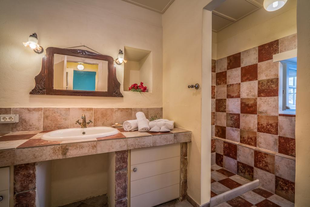 Bratis Holiday Home Kallithea  외부 사진